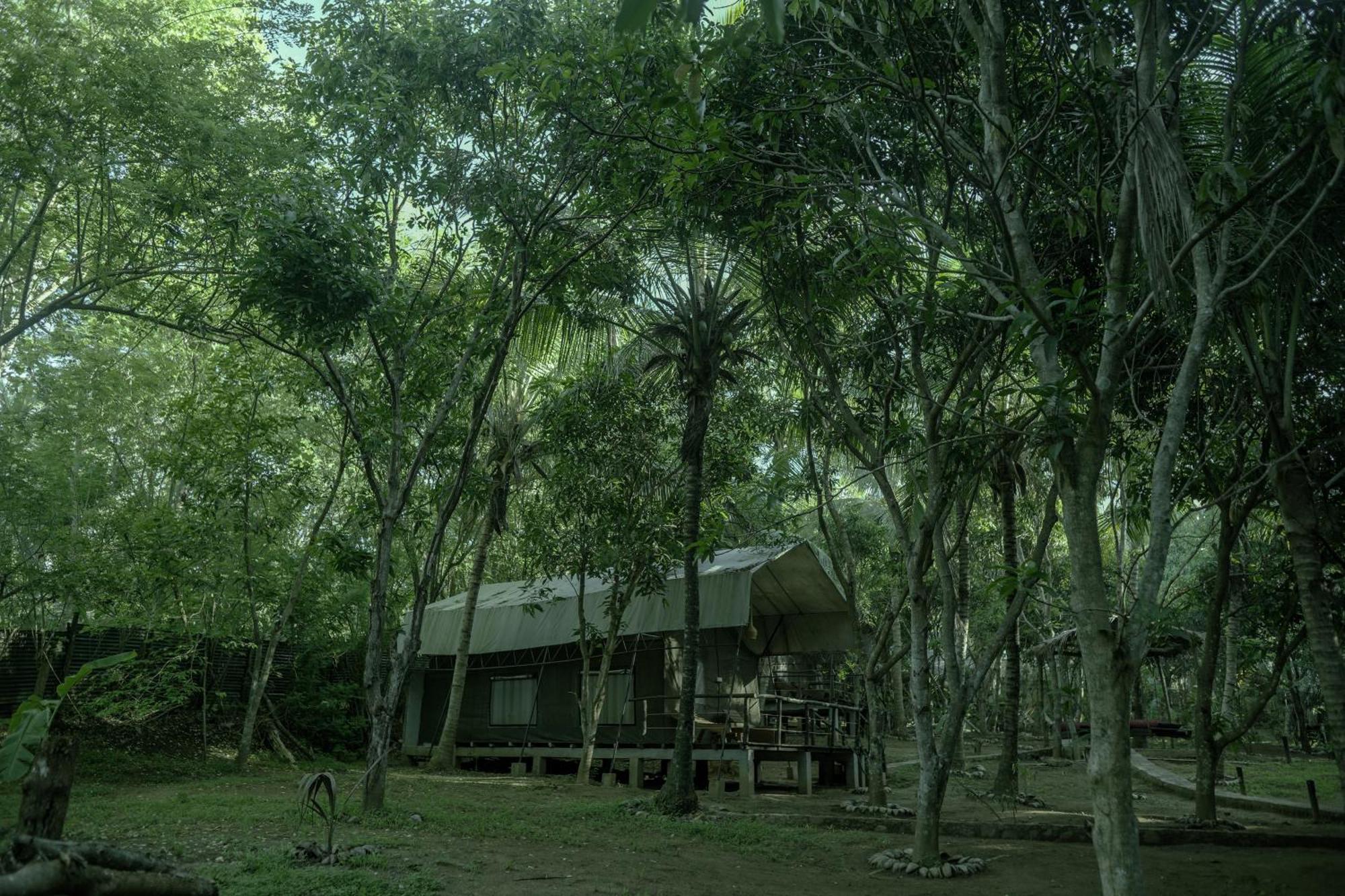 River Glamping by Gaga bees Udawalawe Bagian luar foto