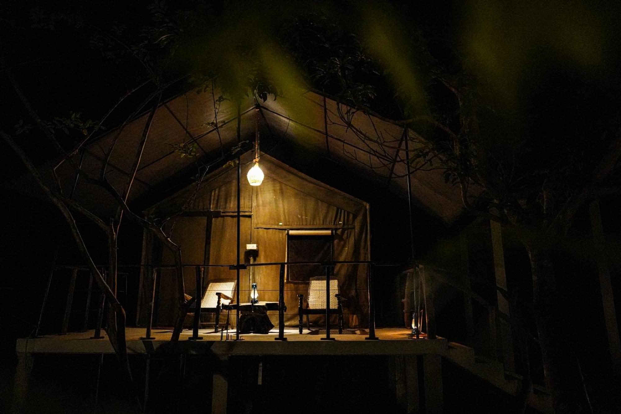 River Glamping by Gaga bees Udawalawe Bagian luar foto