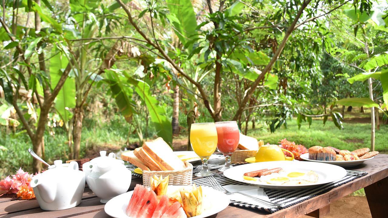 River Glamping by Gaga bees Udawalawe Bagian luar foto